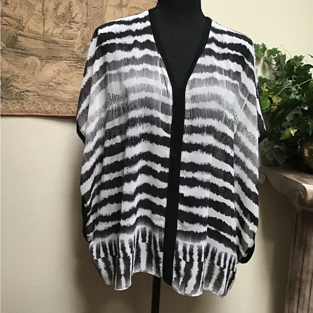 FRENCH BSUE, size medium, poncho like sheer blouse in black and white
